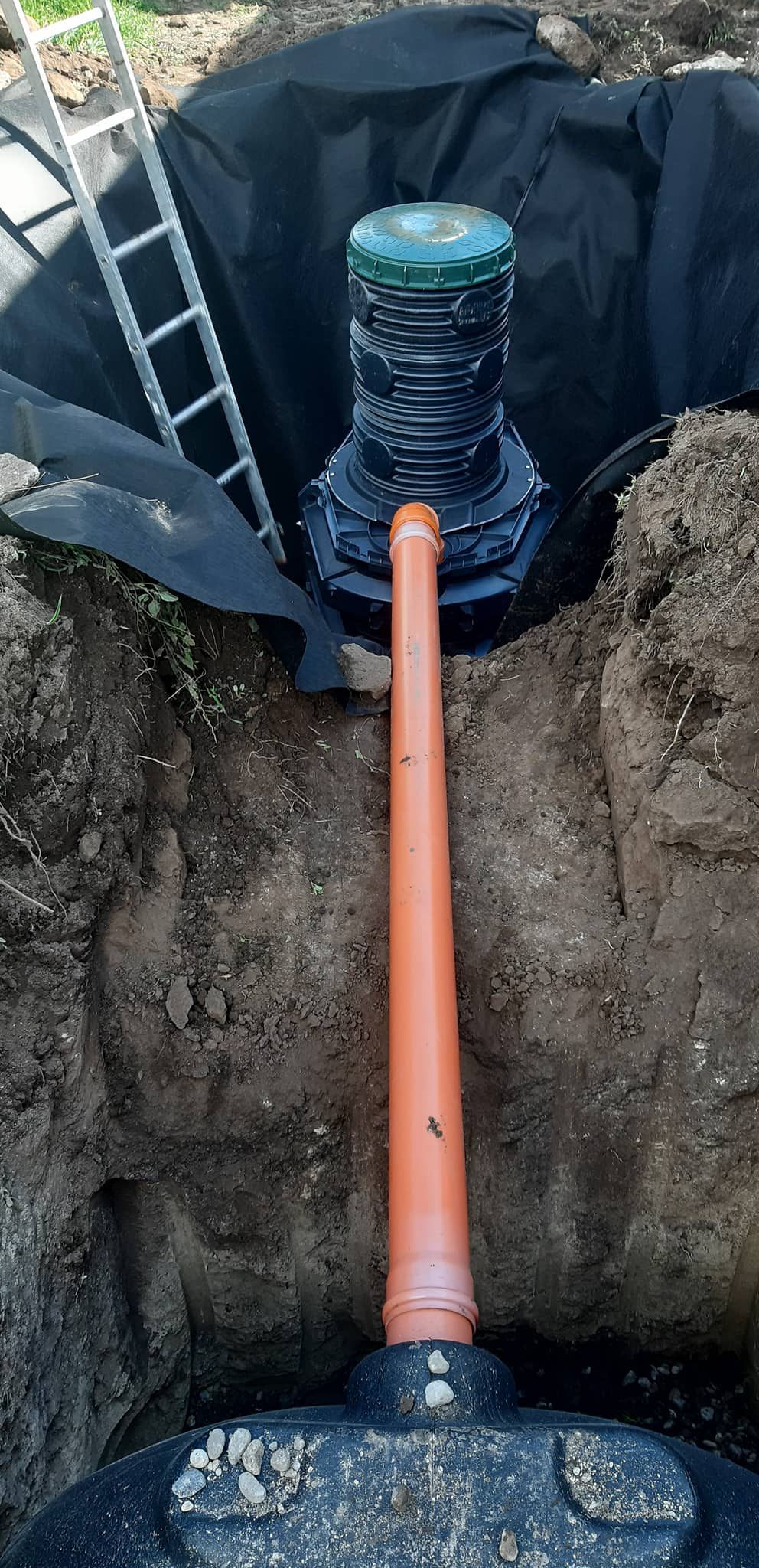 AT122 4000L szikk.kúttal