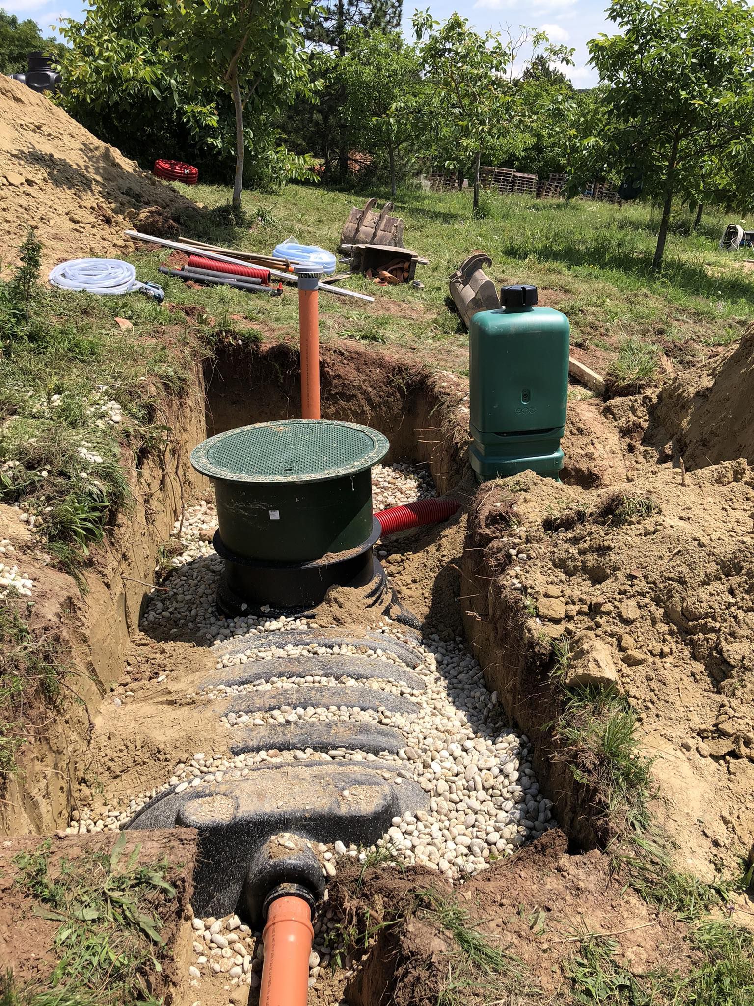 Rikutec 4000L acticlever kavicsolva, szekrénnyel