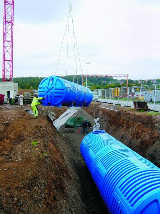 2 x 25000L mosóvíz visszaforgató, tehreautó forgalom alá